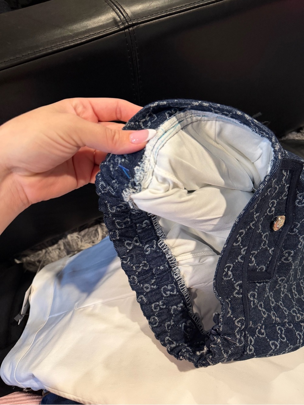 Denim pleated Gucci mini skirt - Picture 3 of 3